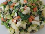 A picture of Garlic and Cabbage (choy sum) Soba Noodles.