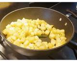 A picture of step 6 of Courgette in Poppy seeds sauce.