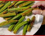 A picture of step 3 of Bharwa Bhindi / Stuffed Okra Recipe.