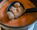 A picture of step 3 of ★ Fresh tomato and garlic soup with beef balls ★.