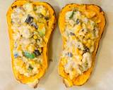 A picture of step 5 of Butternut squash baked with chicken, vegetables and cheese.